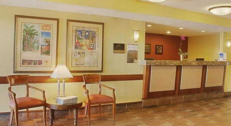 Days Inn By Wyndham Florida City Bagian luar foto